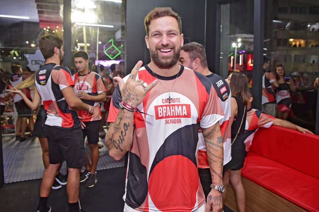 Diogo Pretto no Camarote Brahma na segunda-feira